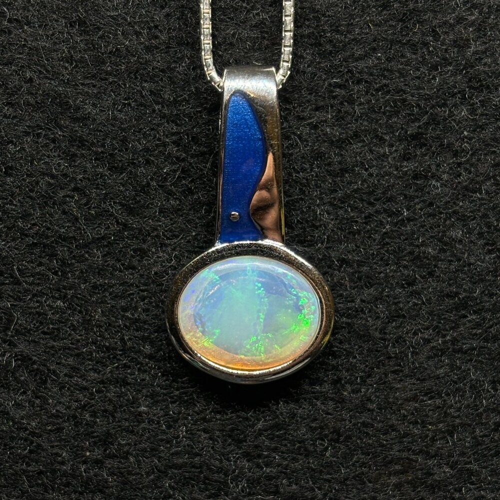 Australian Lambina Spider Web Opal Pendant Necklace
